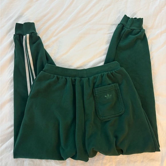 Adidas Originals Varsity Logo Sweatpants - Picture 9 of 10